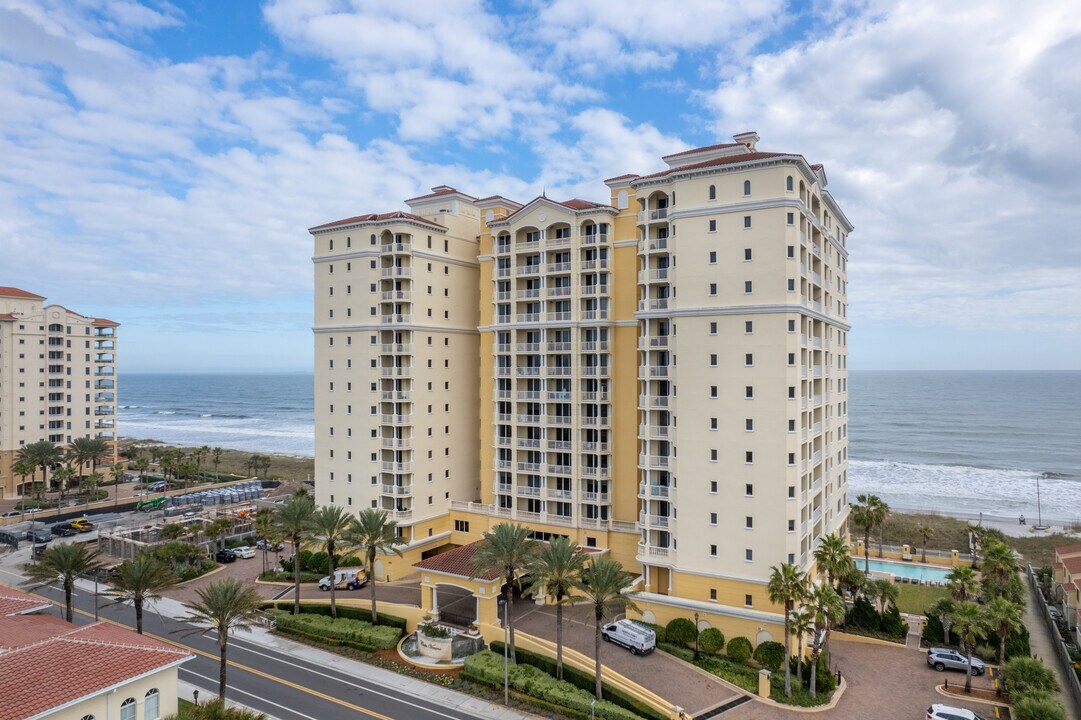 Costa Verde Condominiums in Jacksonville Beach, FL - Building Photo