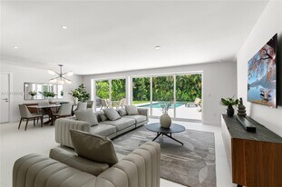 45 NE 104th St in Miami Shores, FL - Building Photo