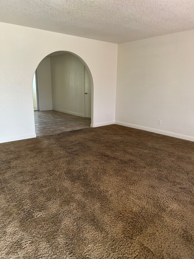 1971 Cliffrose Dr in Lake Havasu City, AZ - Building Photo - Building Photo