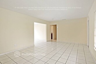 11835 SW 119th Pl Rd in Miami, FL - Building Photo - Building Photo