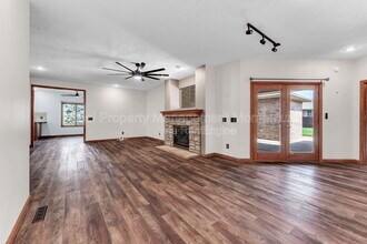 514 N Ellen St in Nixa, MO - Building Photo - Building Photo