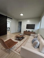 2515 S Parkcrest Dr in West Valley City, UT - Building Photo