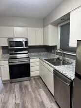1885 Dearing Rd in Memphis, TN - Building Photo - Building Photo