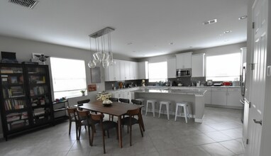 869 Brutus Terrace in Lake Mary, FL - Building Photo - Building Photo