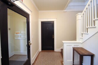 2314 SW Vista Ave in Portland, OR - Foto de edificio - Building Photo