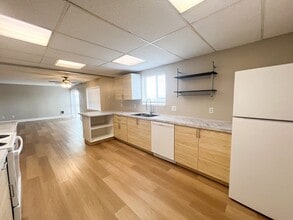 1806 Kimberly Dr in Klamath Falls, OR - Building Photo - Building Photo