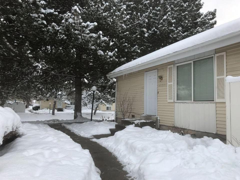 4125 Middle Park Ln in West Valley City, UT - Building Photo