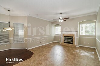 4037 S Victoria Lakes Dr in Jacksonville, FL - Building Photo - Building Photo