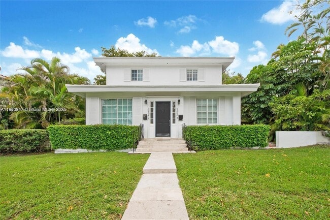 3808 Ponce de Leon in Coral Gables, FL - Foto de edificio - Building Photo