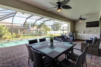 3525 Surfside Blvd in Cape Coral, FL - Building Photo - Building Photo