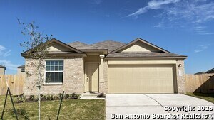 612 Waterway Ave in Hutto, TX - Building Photo