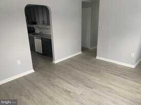 18 Armor Ct in Middle River, MD - Building Photo