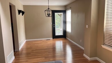 5870 S Rock Creek Dr in Castle Rock, CO - Building Photo - Building Photo