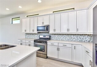 15241 Cortona Wy in Ft. Myers, FL - Building Photo - Building Photo