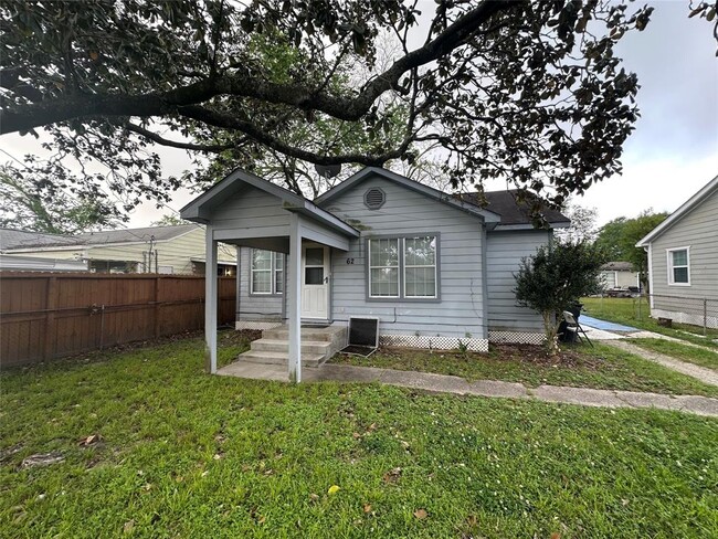 property at 62 Fichter St