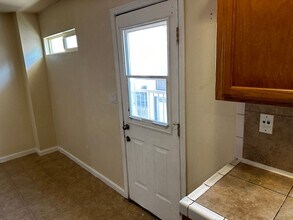 2669 Sunny Ln in Bakersfield, CA - Building Photo - Building Photo