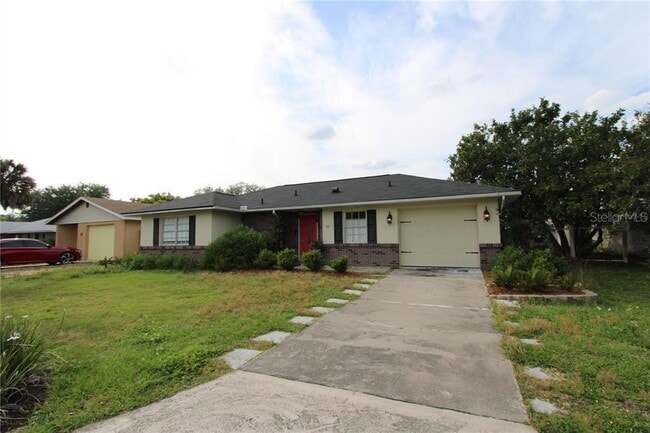 property at 21 Sandalwood Dr