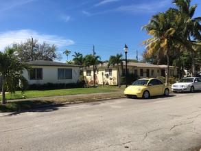 1830-1836 Lincoln St in Hollywood, FL - Building Photo - Building Photo