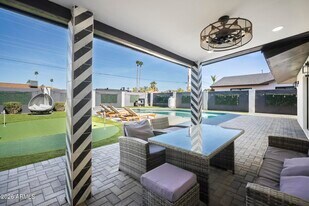 8314 E Mariposa Dr in Scottsdale, AZ - Building Photo