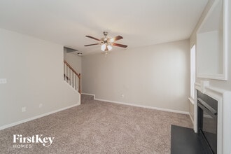 6339 Pink Dogwood Ln in Charlotte, NC - Foto de edificio - Building Photo