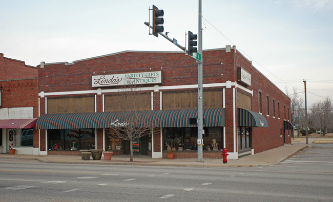 The Lofts on Broadway in Skiatook, OK - Building Photo - Building Photo