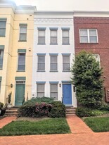 1051 5th St SE in Washington, DC - Building Photo