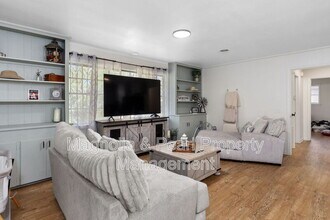 1406 Russell Ave in Lufkin, TX - Building Photo - Building Photo