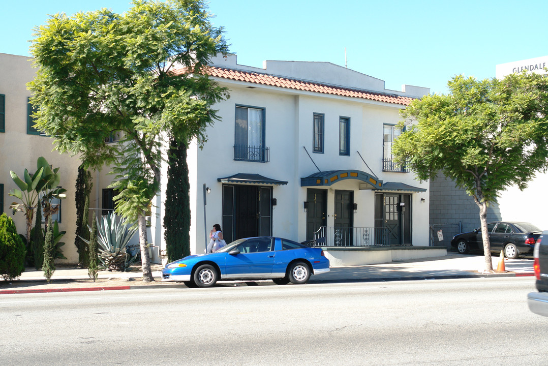 317 S Glendale Ave in Glendale, CA - Foto de edificio