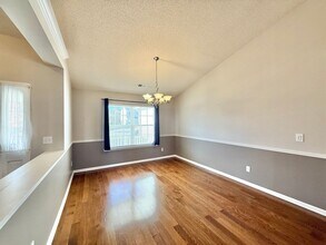 1916 Hickory Bark Dr in Fuquay Varina, NC - Building Photo - Building Photo