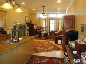 2423 Market St in Galveston, TX - Building Photo - Building Photo