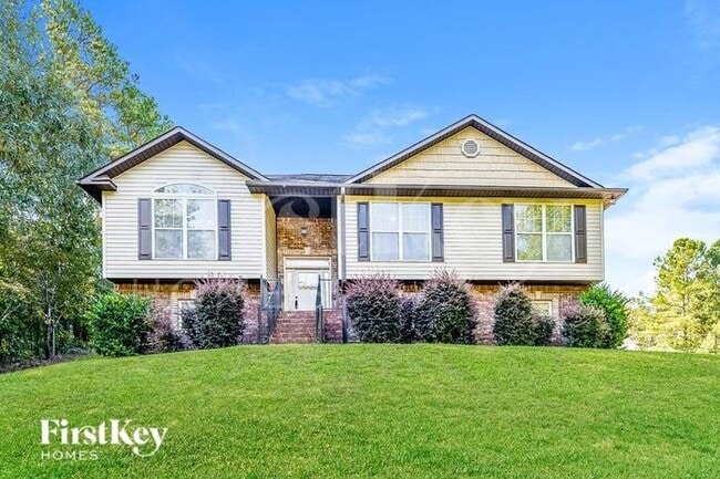 105 Whispering Way