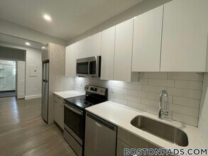 108 Jersey St in Boston, MA - Building Photo - Building Photo