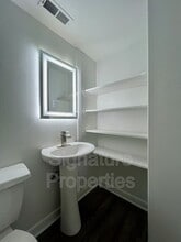 1010 Hershberger Rd NW in Roanoke, VA - Building Photo - Building Photo