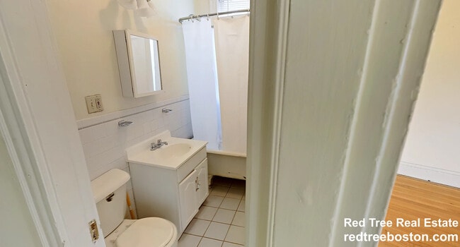 106 Queensberry St in Boston, MA - Building Photo - Building Photo