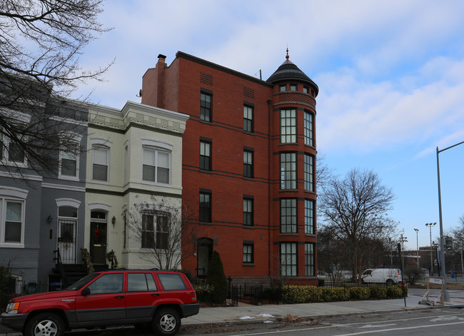 1000 Rhode Island Ave NW in Washington, DC - Building Photo - Building Photo