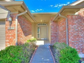 2417 Arbor Dr in Norman, OK - Building Photo - Building Photo