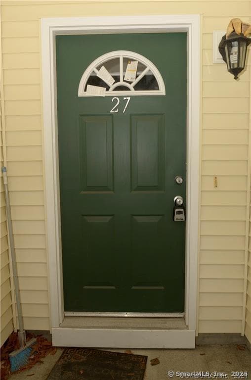 527 W Thames St in Norwich, CT - Building Photo - Building Photo