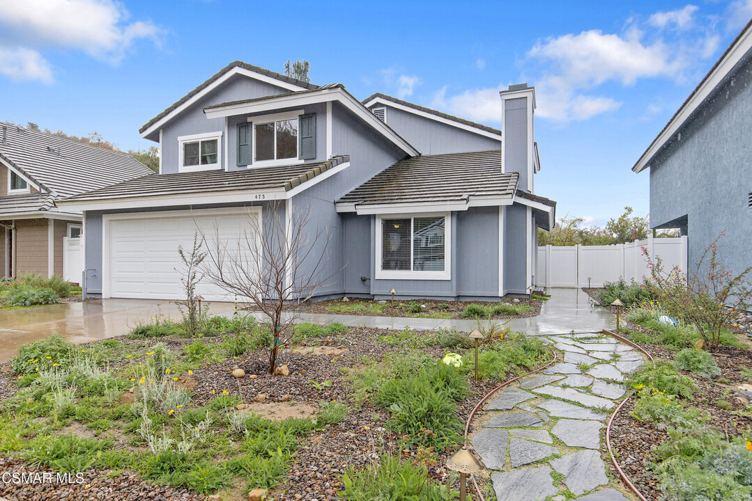 473 Summit Knoll Ct in Oak Park, CA - Building Photo