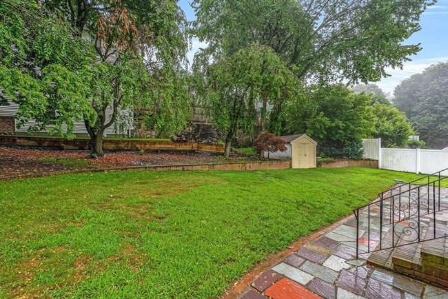 11 Boline Pl, Unit 2