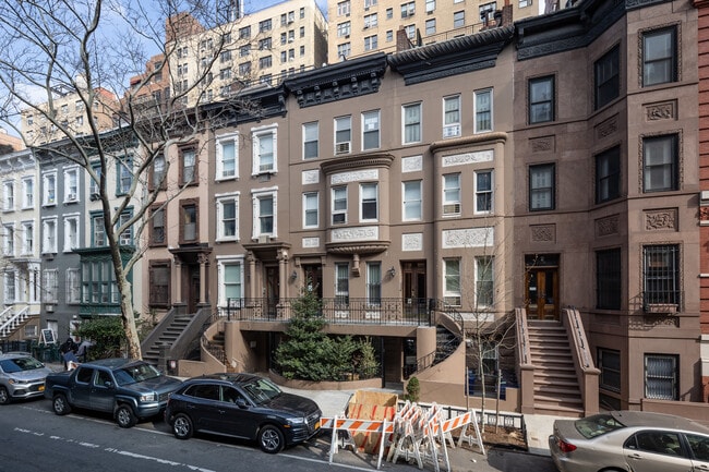 103-107 W 78th St in New York, NY - Foto de edificio - Building Photo