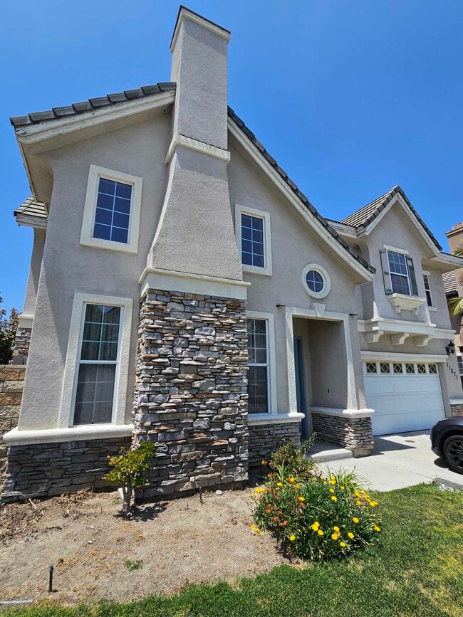 property at 11871 Mahogany Dr