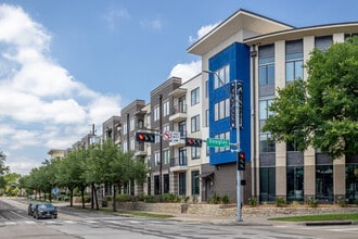 Park West in Dallas, TX - Foto de edificio - Building Photo
