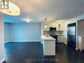 323-323 Richmond St E in Toronto, ON - Building Photo - Building Photo