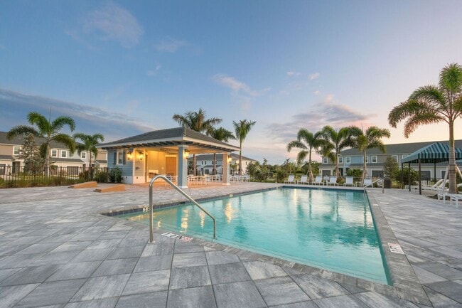 Martinique at Lakewood Ranch in Sarasota, FL - Foto de edificio - Building Photo