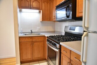 9 Ryder St, Unit 9 in Arlington, MA - Foto de edificio - Building Photo