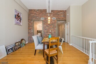 15 Glenridge Ave-Unit -19 in Montclair, NJ - Building Photo - Building Photo