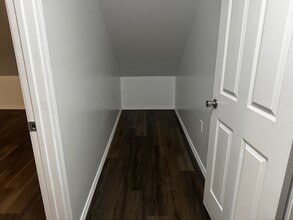 222 Howard Ave, Unit 2 in New Haven, CT - Foto de edificio - Building Photo