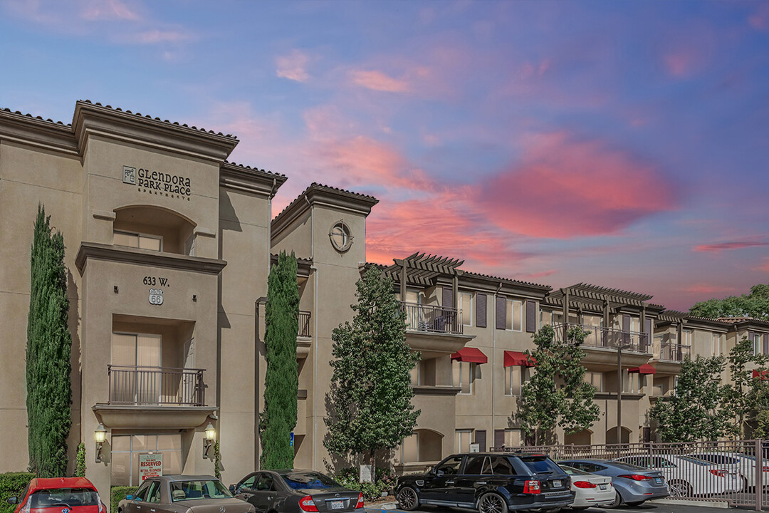 Glendora Park Place Apartments in Glendora, CA - Building Photo