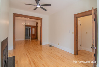 3356 N Kenmore Ave in Chicago, IL - Building Photo - Building Photo