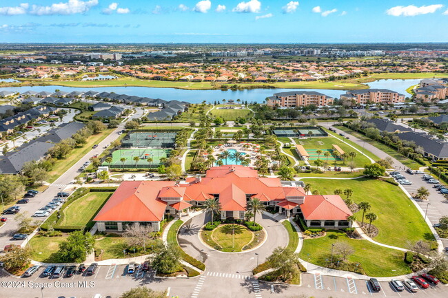 3490 Funston Cir in Melbourne, FL - Foto de edificio - Building Photo